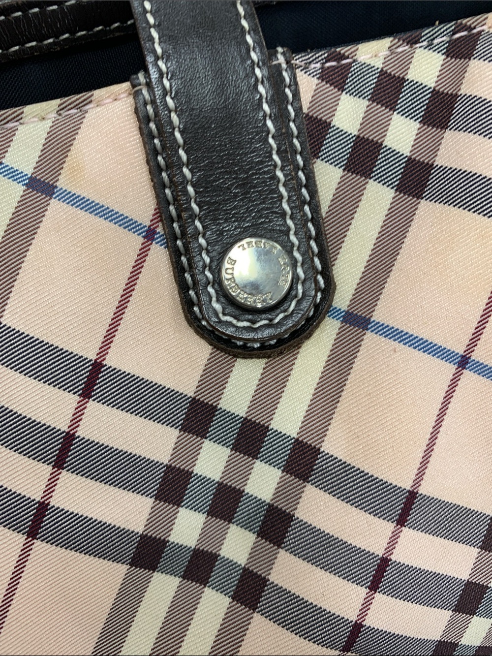 Burberry Beige Plaid Tote with Dark Brown Trim - Picture 5 of 8